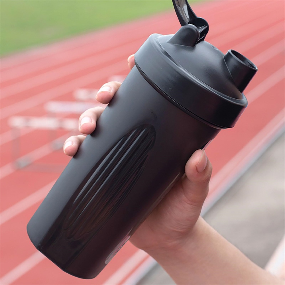 Shaker portatile per proteine  - Nutrition And Fitness recensione e prezzo