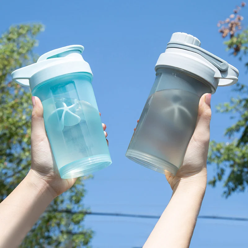 Shake Cup Bottiglia d'acqua pe - Nutrition And Fitness recensione e prezzo
