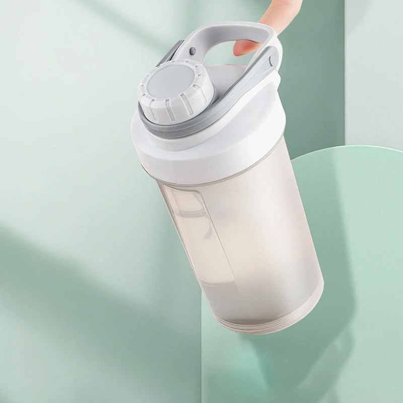 Shake Cup Bottiglia d'acqua pe - Nutrition And Fitness recensione e prezzo